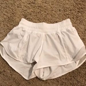 lululemon hotty hotty short